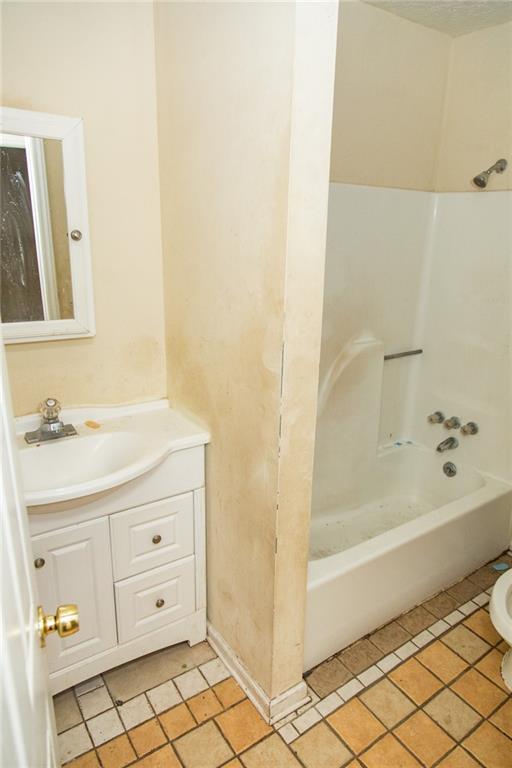 2401 Section House Road Northeast Hickory, NC 28601 - Photo 22 of 31 Gallery Image 22