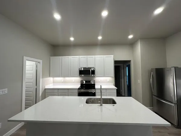 $1,950 | 13213 Sherman Avenue, Lubbock, TX 79423