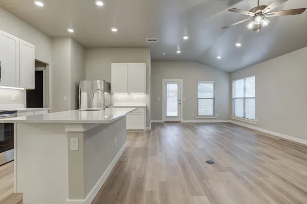 $1,950 | 13213 Sherman Avenue, Lubbock, TX 79423