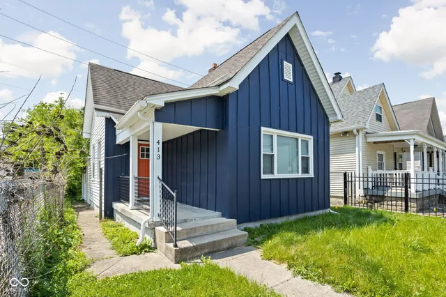 $1,700 | 413 East Caven Street, Indianapolis, IN 46225