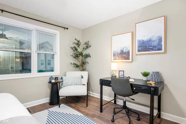 $1,700 | 413 East Caven Street, Indianapolis, IN 46225