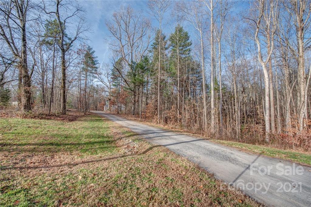 400 Joe Cloninger Road Bessemer City, NC 28016 - Photo 2 of 32