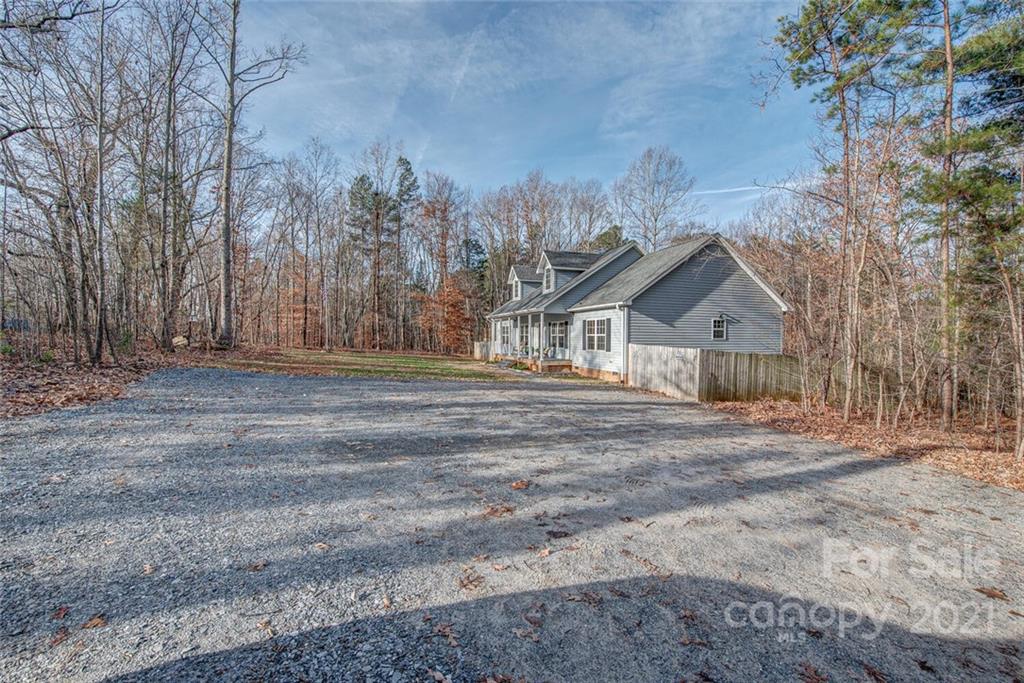 400 Joe Cloninger Road Bessemer City, NC 28016 - Photo 3 of 32