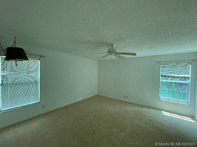8699 Southwest Tropical Avenue Stuart, FL 34997 - Photo 6 of 15 Gallery Image 6