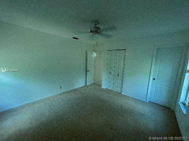 8699 Southwest Tropical Avenue Stuart, FL 34997 - Photo 8 of 15 Gallery Image 8