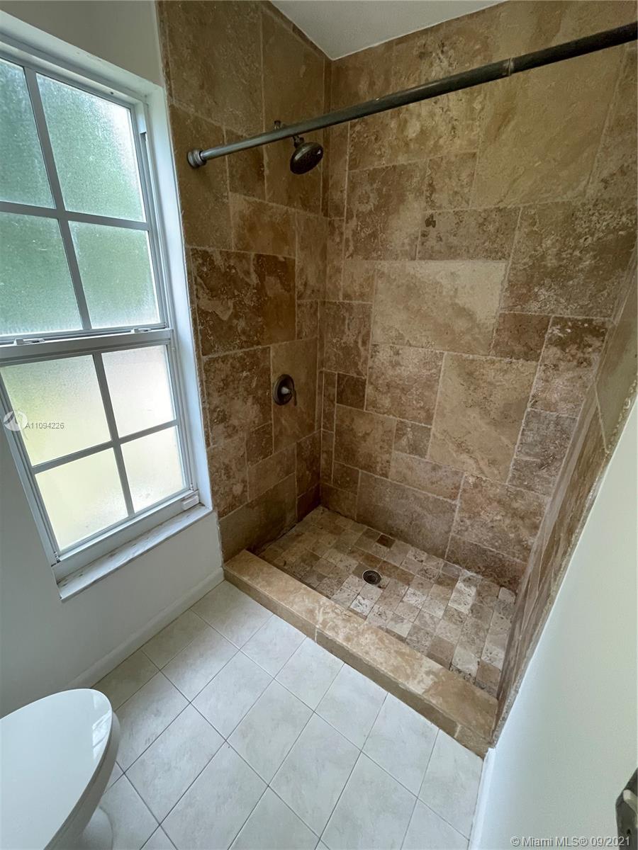 8699 Southwest Tropical Avenue Stuart, FL 34997 - Photo 10 of 15 Gallery Image 10