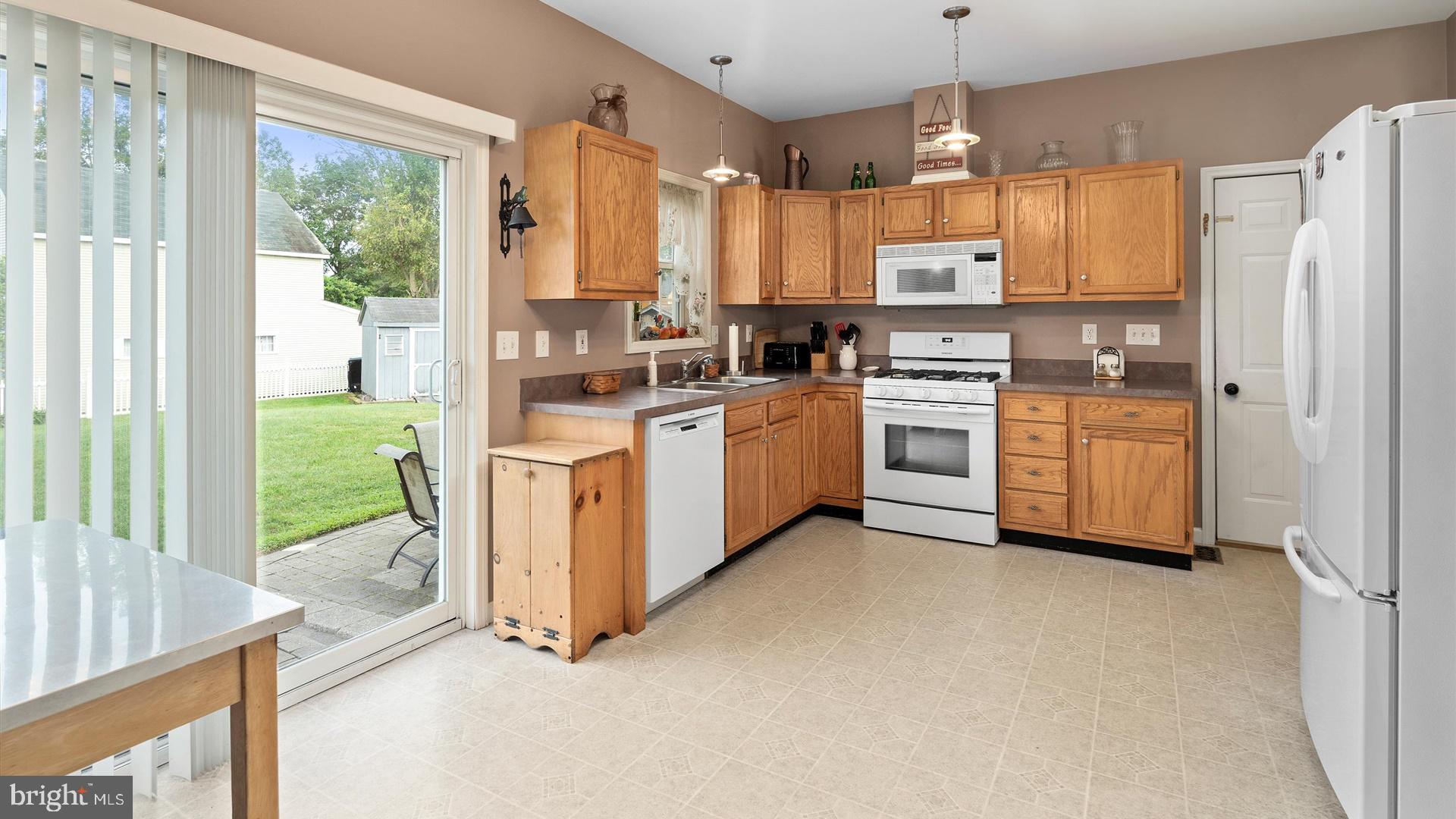 14 Mill Road Hamilton, NJ 08620 - Photo 10 of 26