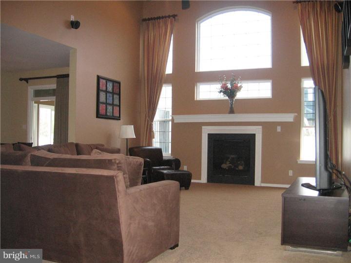 1 Phillips Circle Aston, PA 19014 - Photo 11 of 25