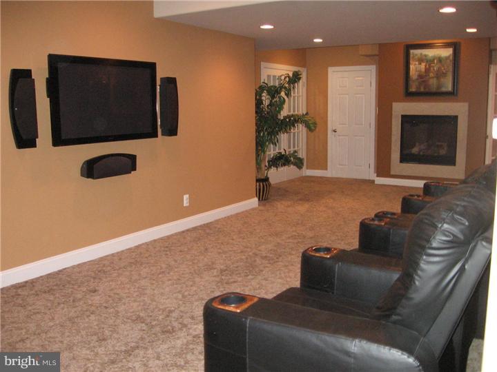 1 Phillips Circle Aston, PA 19014 - Photo 19 of 25