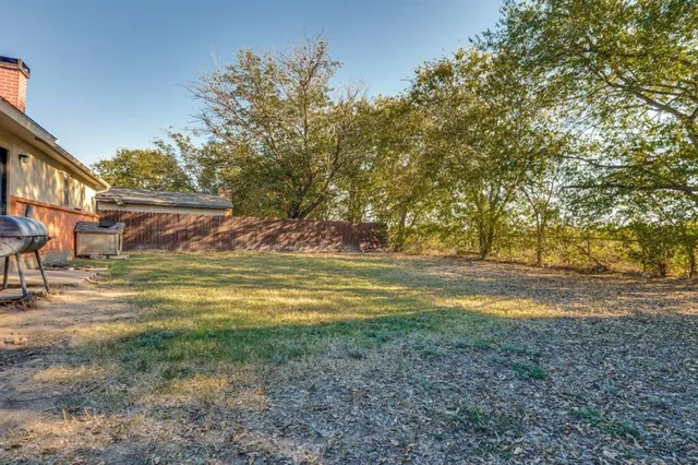 $250,000 | 628 Thompson Street, Everman, TX 76140