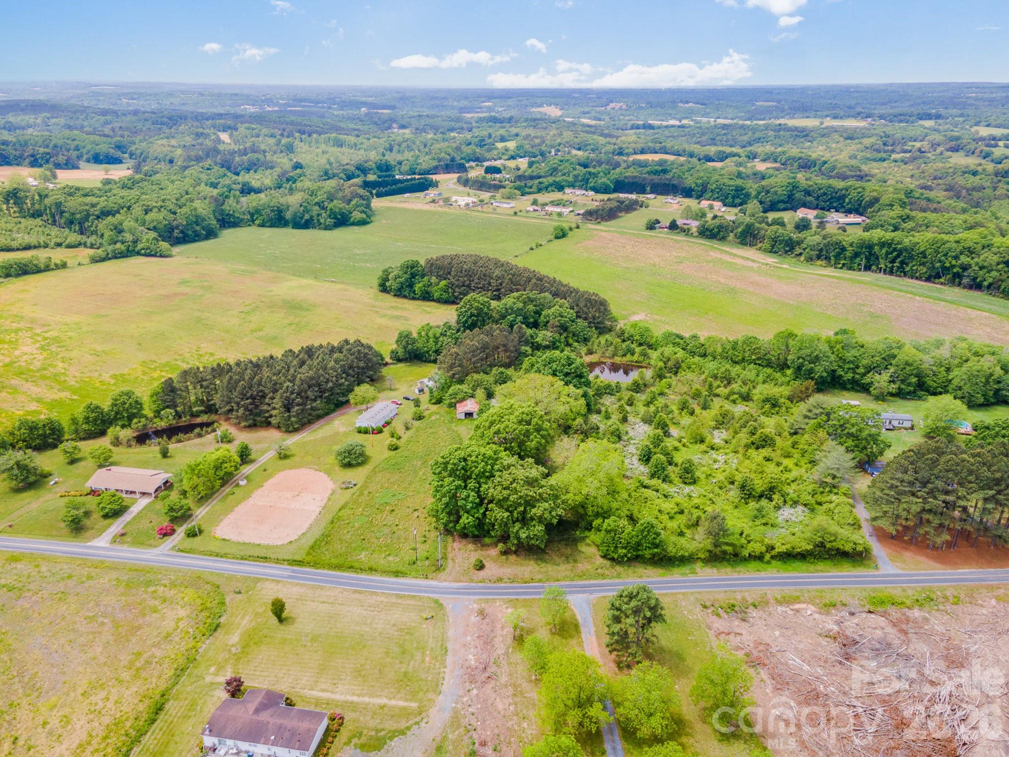 32242 Chapel Road Albemarle, NC 28001 - Photo 8 of 13