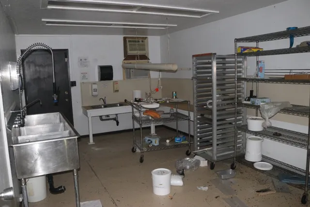 $1,750,000 | 82-5810 Napoopoo Road, Captain Cook, HI 96704