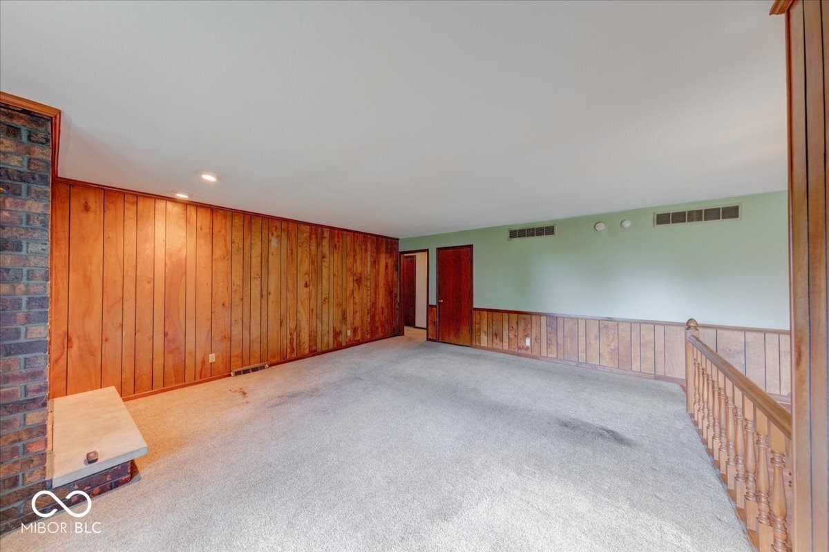 1715 Towe String Road Indianapolis, IN 46217 - Photo 15 of 48