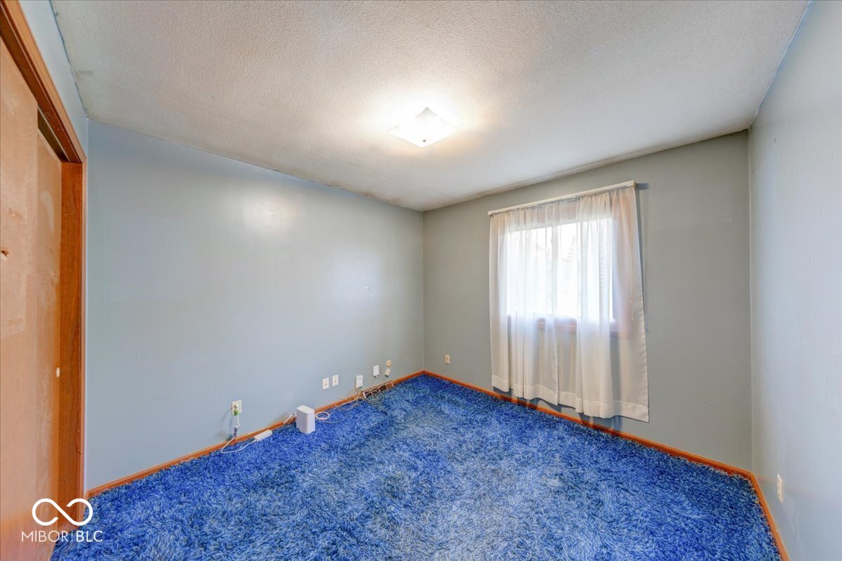 1715 Towe String Road Indianapolis, IN 46217 - Photo 32 of 48