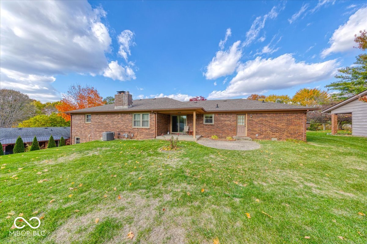 1715 Towe String Road Indianapolis, IN 46217 - Photo 46 of 48