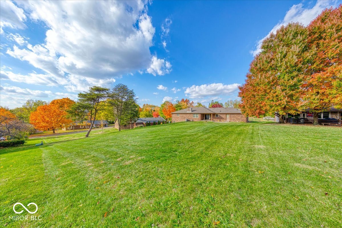 1715 Towe String Road Indianapolis, IN 46217 - Photo 47 of 48