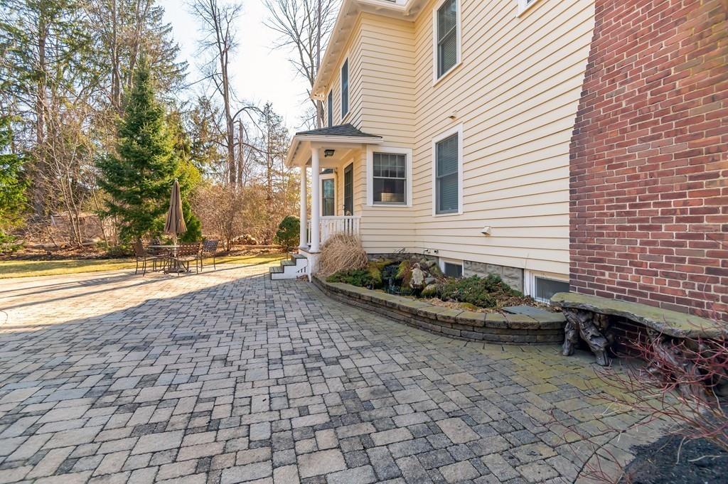 85 Shawsheen Road Andover, MA 01810 - Photo 34 of 42 Gallery Image 34