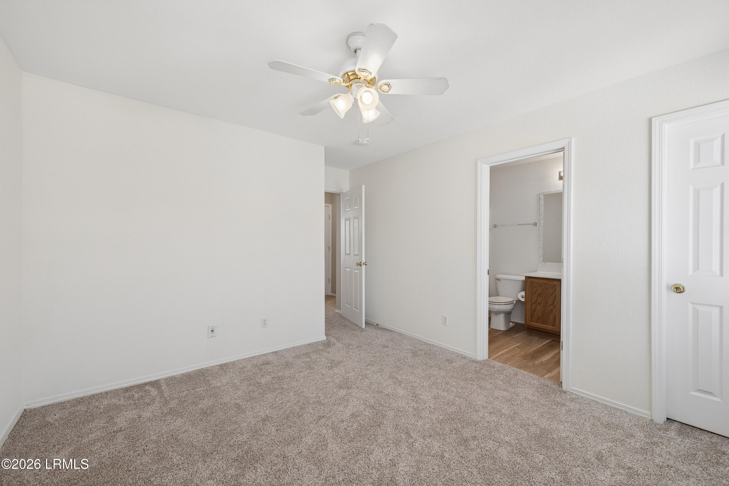 404 Park Side Way Okatie, SC 29909 - Photo 26 of 47 404ParkSideWay-IslandHouseMedia-0041