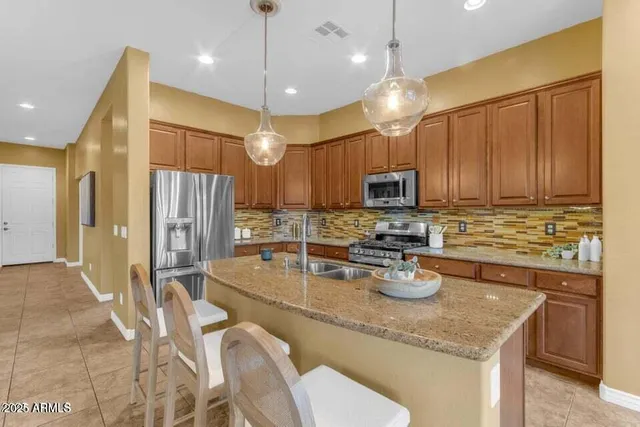 $2,695 | 17564 West Verdin Road, Goodyear, AZ 85338