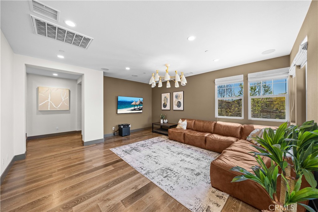 127 Cruiser Irvine, CA 92618 - Photo 30 of 71