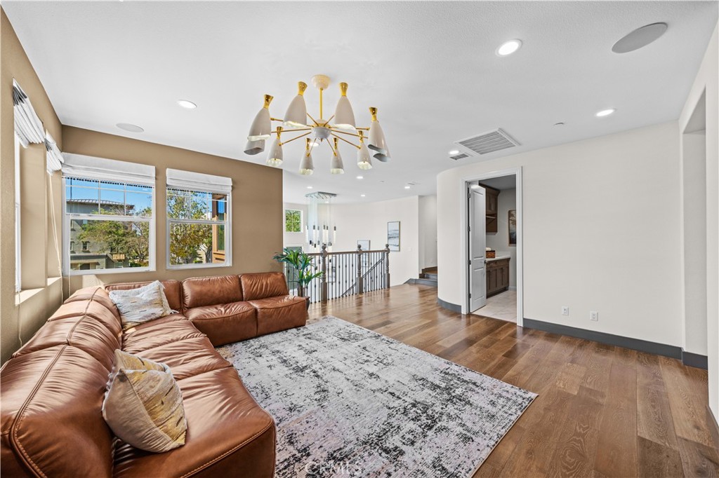 127 Cruiser Irvine, CA 92618 - Photo 31 of 71