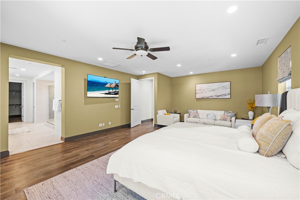 127 Cruiser Irvine, CA 92618 - Photo 32 of 71