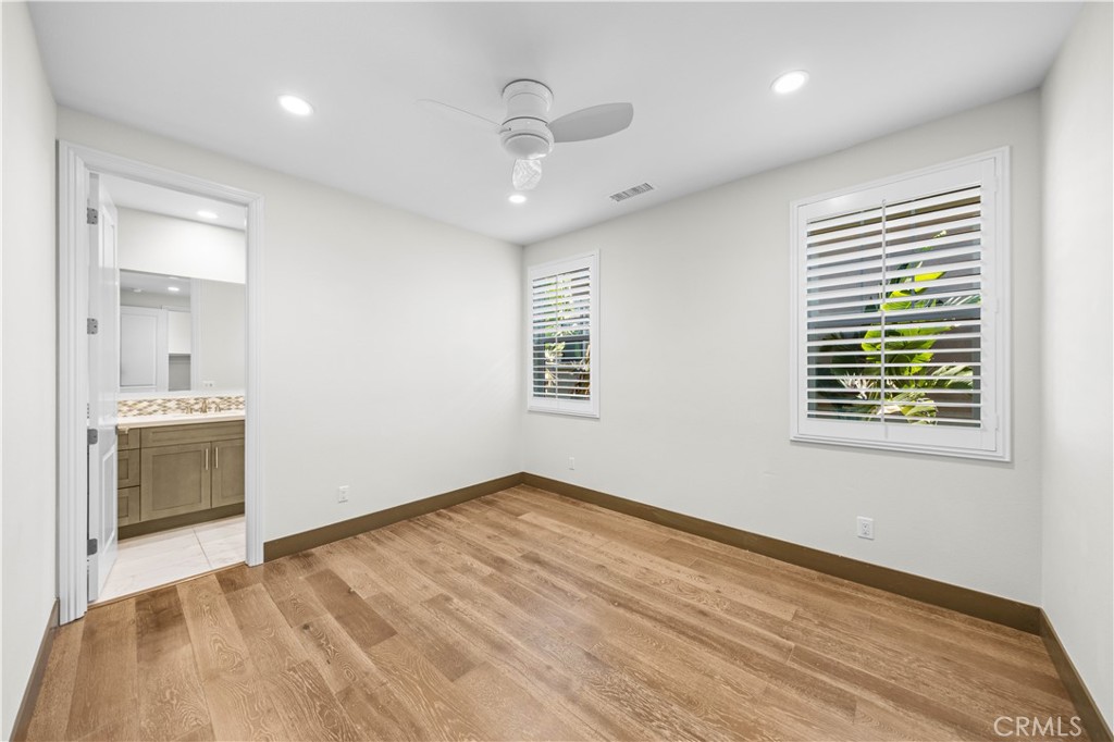 127 Cruiser Irvine, CA 92618 - Photo 38 of 71