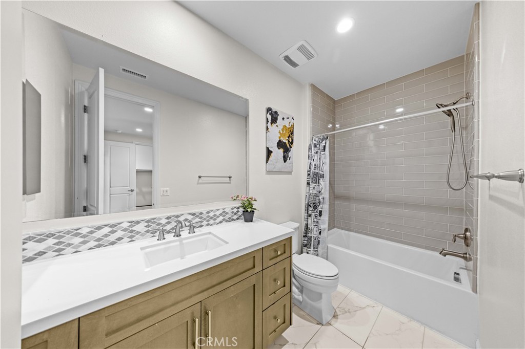 127 Cruiser Irvine, CA 92618 - Photo 41 of 71