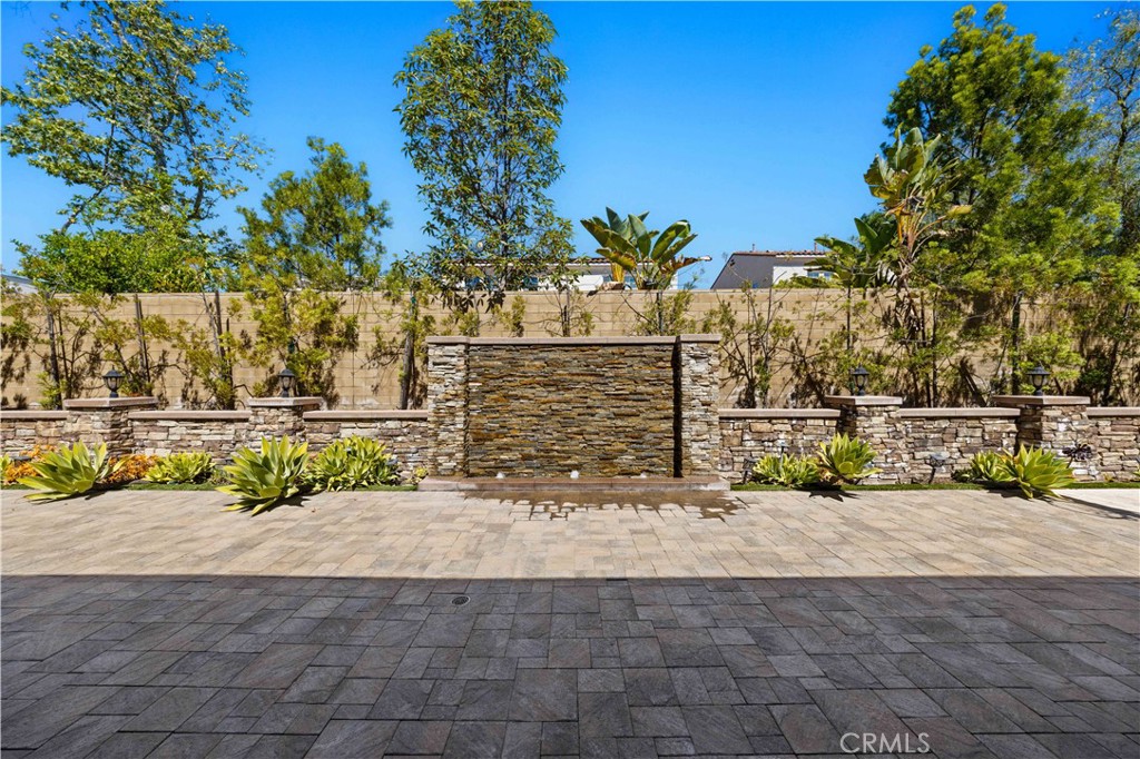 127 Cruiser Irvine, CA 92618 - Photo 48 of 71