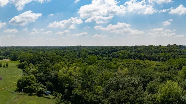 $850,000 | No Address Assigned By County N/a Blue Springs, Blue Springs, MO 64015