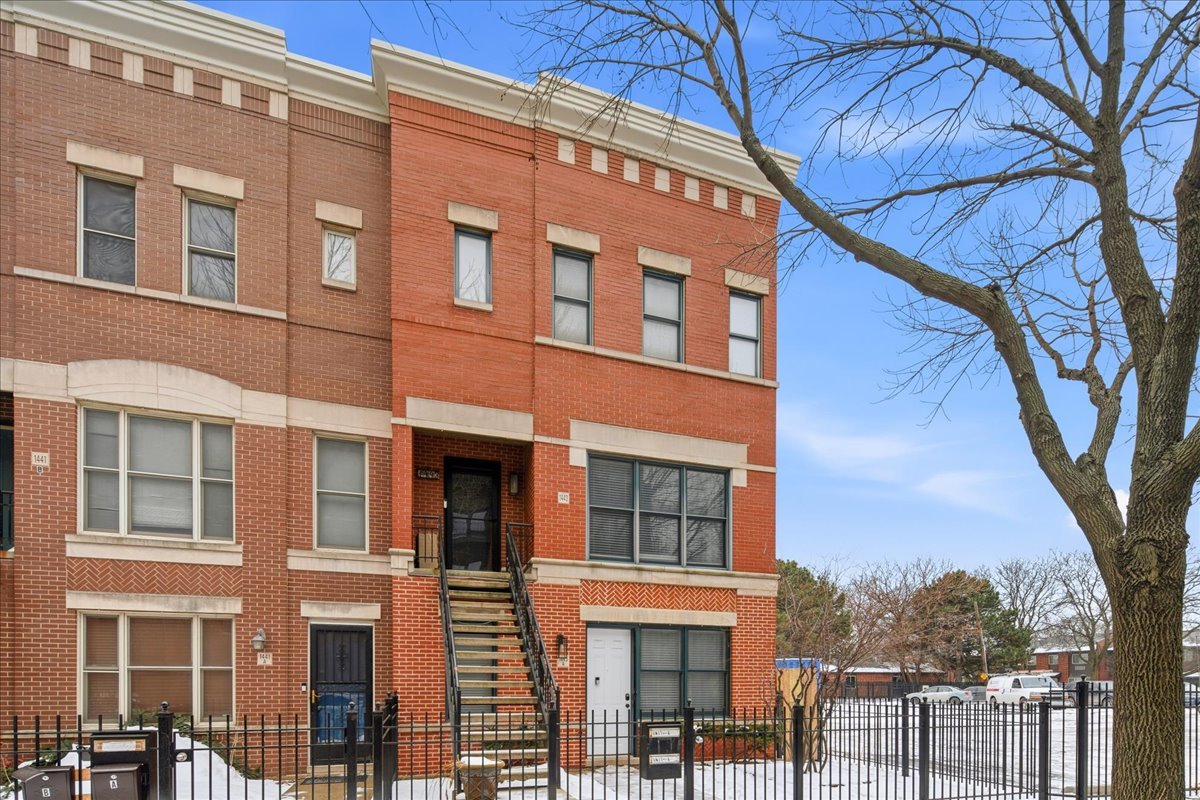 1443 West Fillmore Street Chicago, IL 60607 - Photo 3 of 43