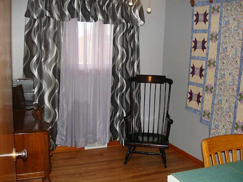 1049 Silver Lane McKees Rocks, PA 15136 - Photo 11 of 16 Bedroom. Bedroom #3