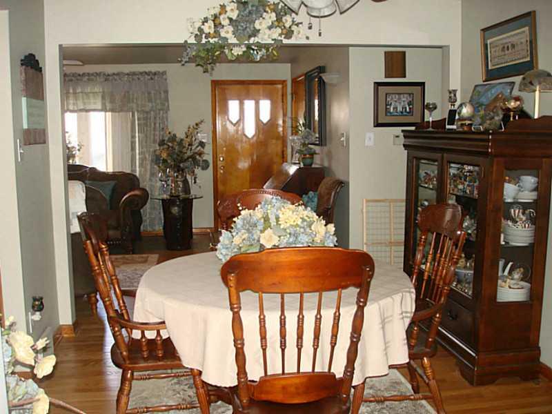 1049 Silver Lane McKees Rocks, PA 15136 - Photo 3 of 16 Dining Room. (Entry/Living Room in the background)