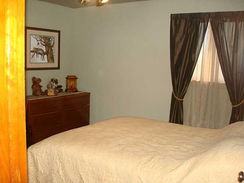 1049 Silver Lane McKees Rocks, PA 15136 - Photo 10 of 16 Bedroom. Bedroom #2