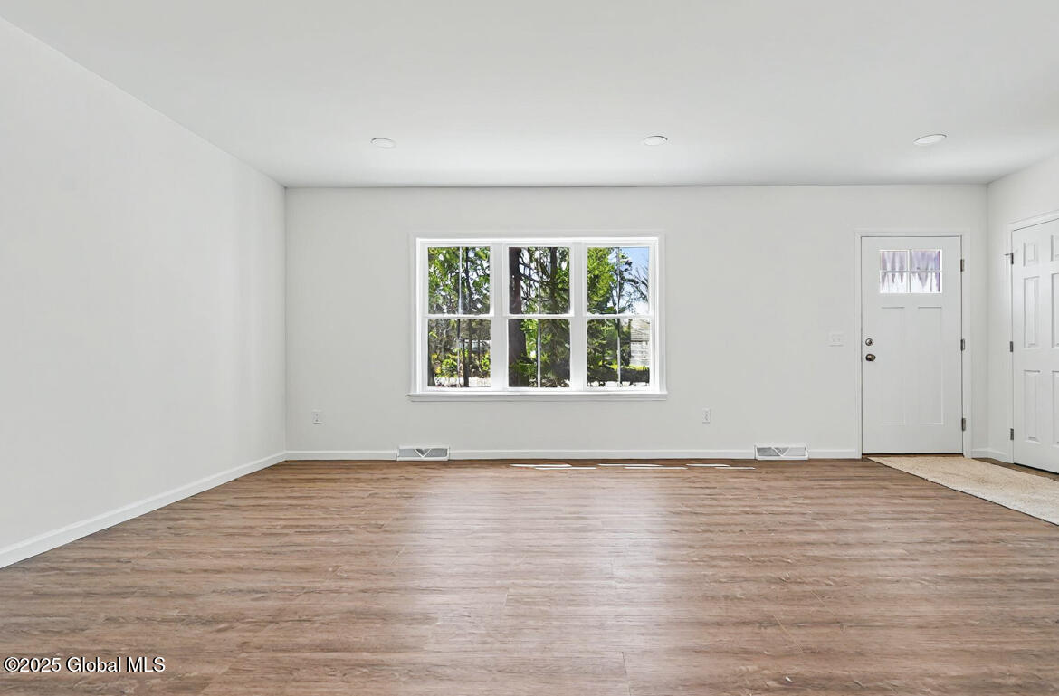 161 Steadwell Road Amsterdam, NY 12010 - Photo 20 of 35 IMG_6015