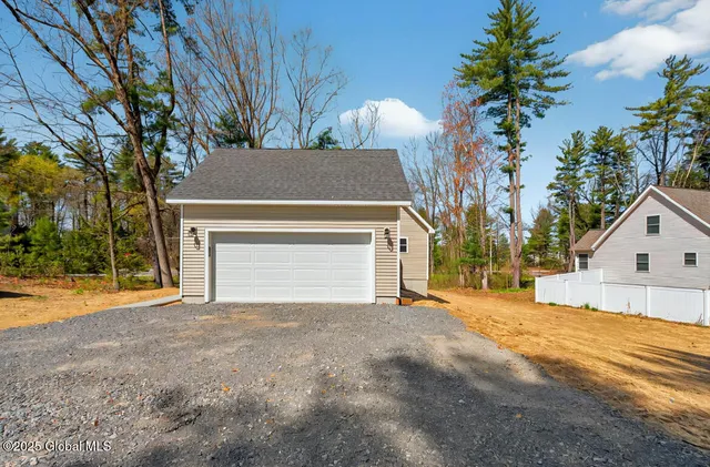 $579,900 | 161 Steadwell Road, Amsterdam, NY 12010