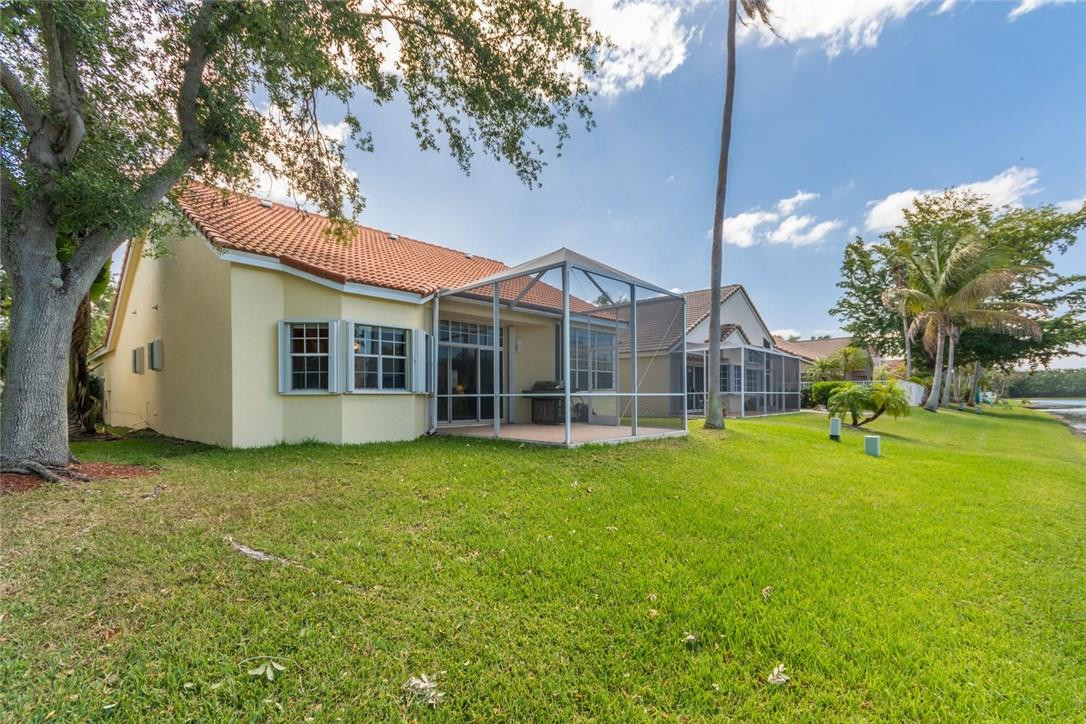 1530 Seabay Road Weston, FL 33326 - Photo 19 of 31 Photo 19