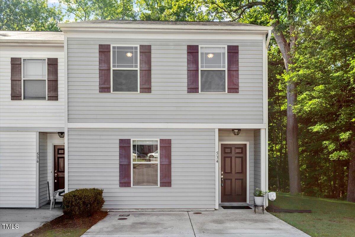 534 Hobkirks Place Durham, NC 27704 - Photo 2 of 34 a front view of a house