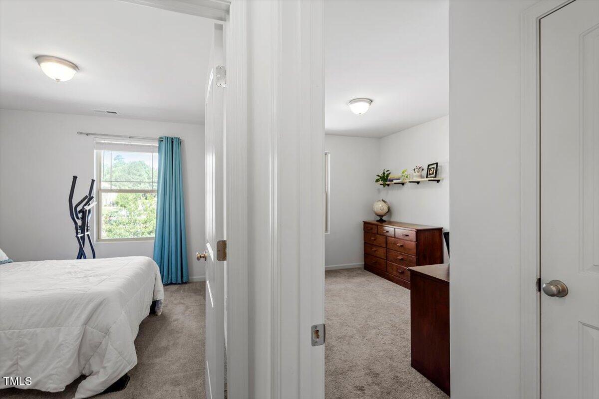 534 Hobkirks Place Durham, NC 27704 - Photo 25 of 34