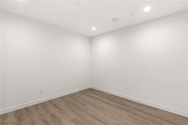 $25,000 | 7385 Heron Cyn Court, Las Vegas, NV 89117