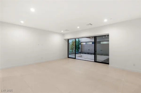 $25,000 | 7385 Heron Cyn Court, Las Vegas, NV 89117