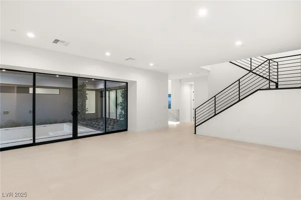 $25,000 | 7385 Heron Cyn Court, Las Vegas, NV 89117
