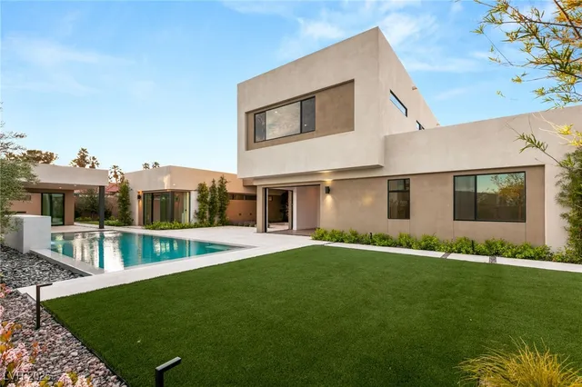 $25,000 | 7385 Heron Cyn Court, Las Vegas, NV 89117