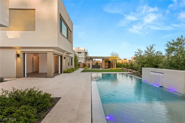 $25,000 | 7385 Heron Cyn Court, Las Vegas, NV 89117