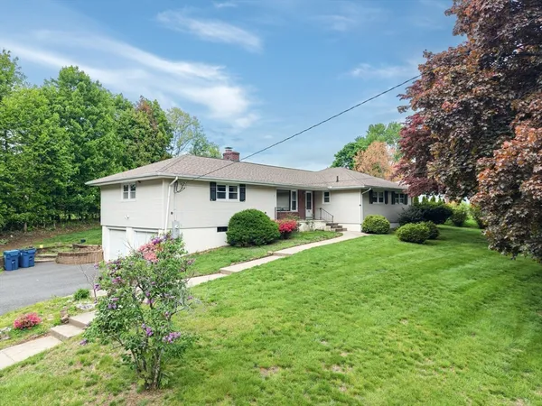 $539,000 | 72 Paulson Drive, West Springfield, MA 01089