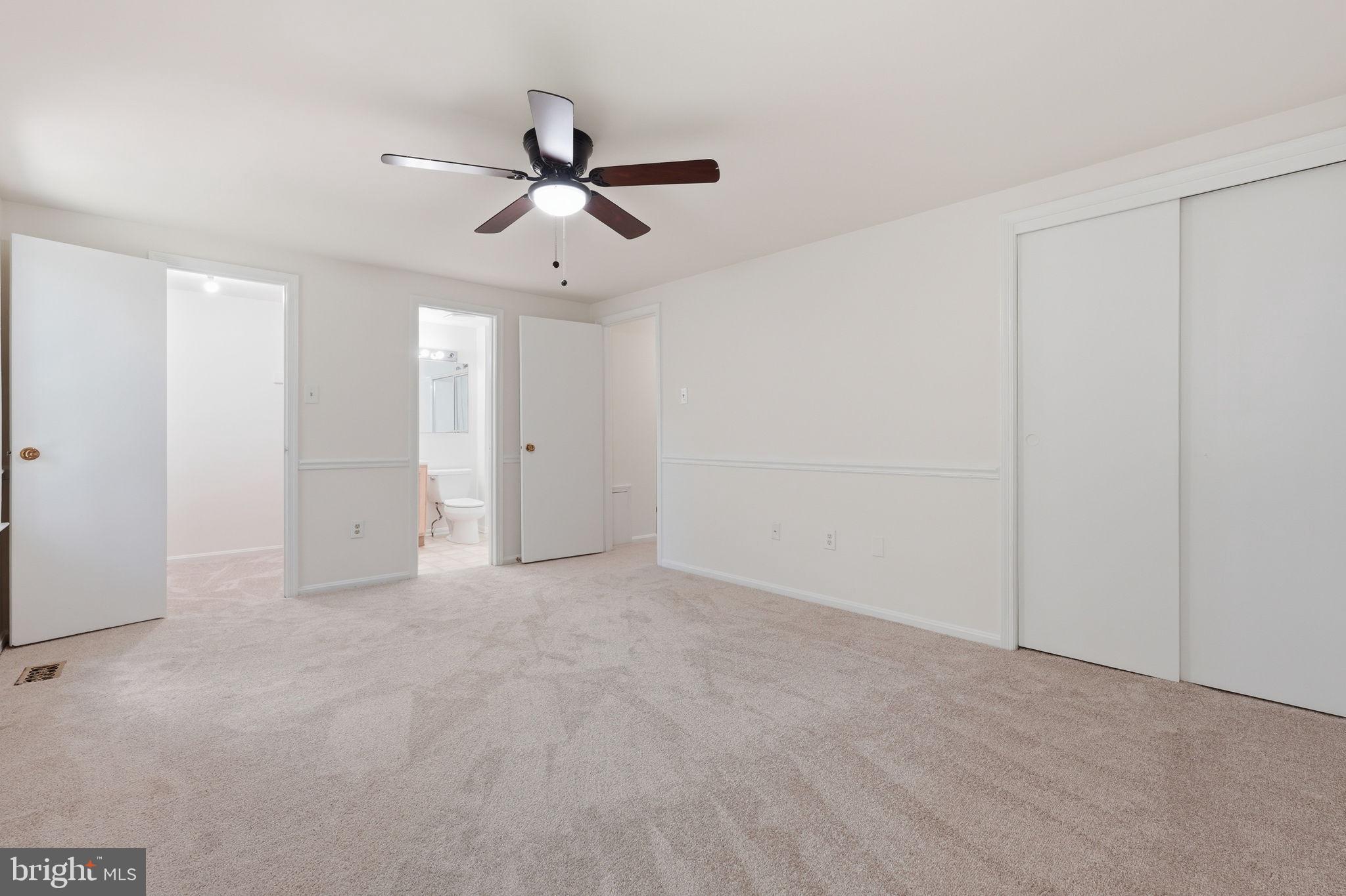 6017 Misty Arch Run Columbia, MD 21044 - Photo 22 of 39 Spacious, light-filled room awaits you.