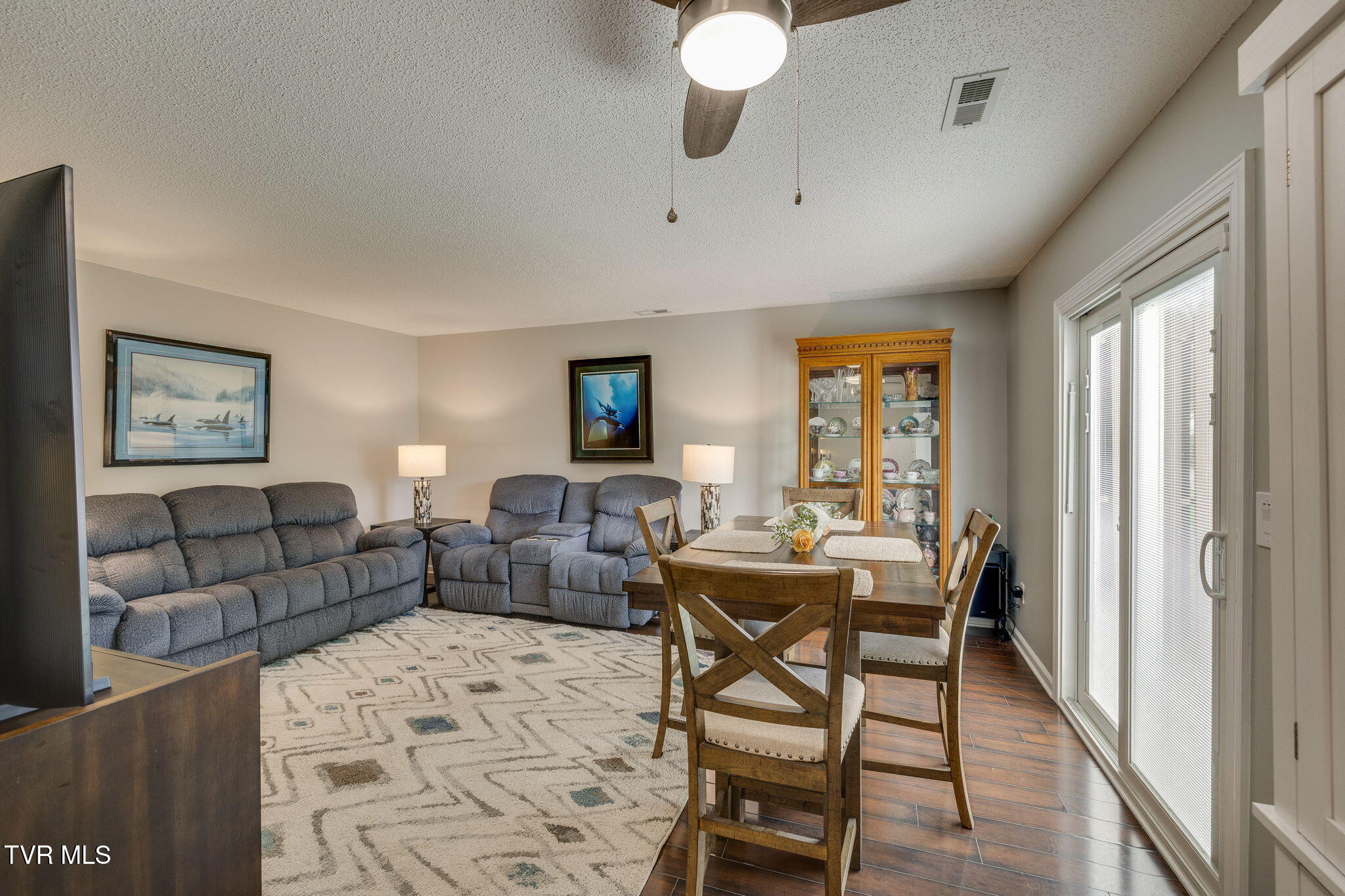 2700 Indian Ridge Road, Unit 4 Johnson City, TN 37604 - Photo 9 of 25 009