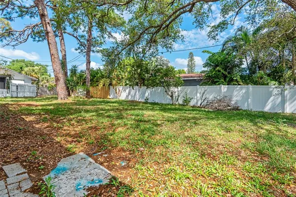 $389,000 | 3247 Dryer Avenue, Largo, FL 33770
