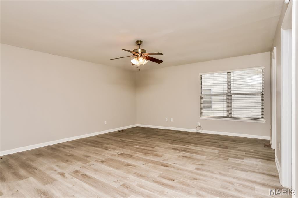 1504 Wild Berry Court Ballwin, MO 63021 - Photo 8 of 15