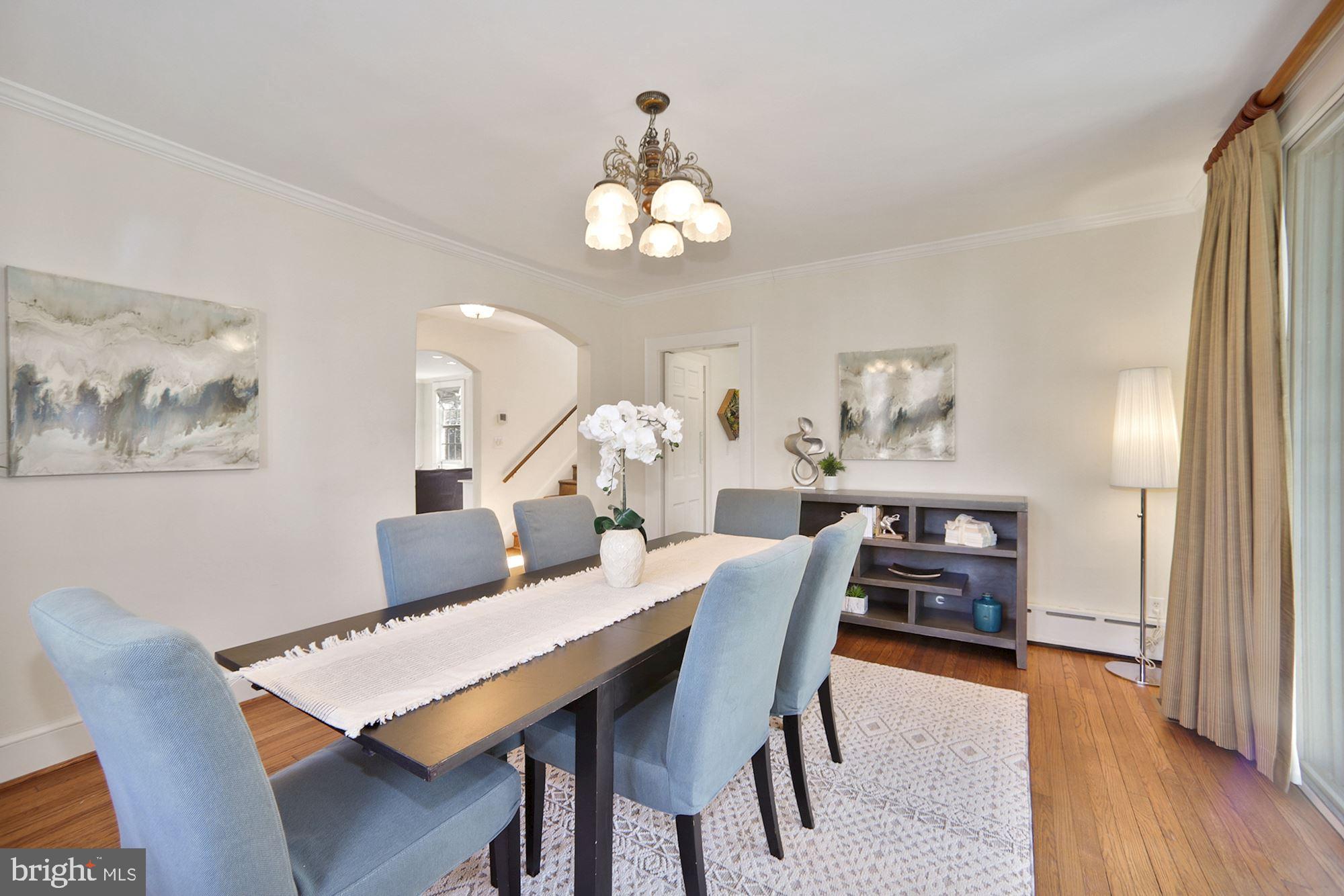 3320 Rowland Place Northwest Washington, DC 20008 - Photo 11 of 41 Elegant Dining Room